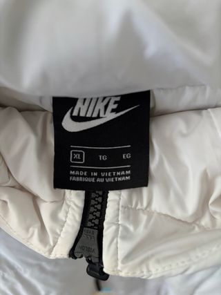 Chaquetón acolchado Nike blanco talla XL