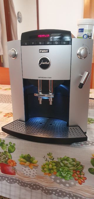 Cafetera Jura Impressa F505