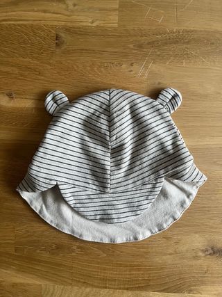 Gorro Mayoral Rayas Blancas y Negras