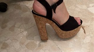 Sandalias de tacón negras con plataforma