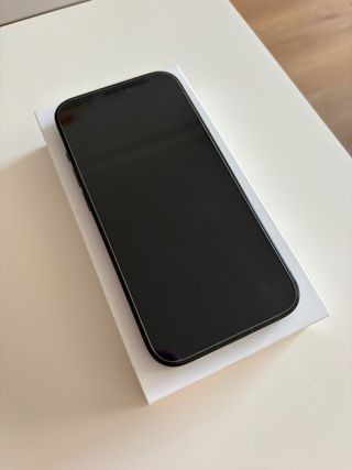 iPhone 15 Negro 128GB