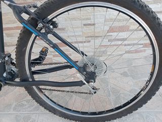 Bicicleta de montaña Over prácticamente nueva