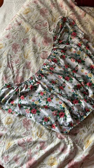 Blusa flores Inside