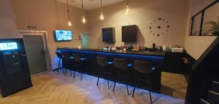 REMATE muebles BAR / cafeteria *ALTA GAMA (50pax)
