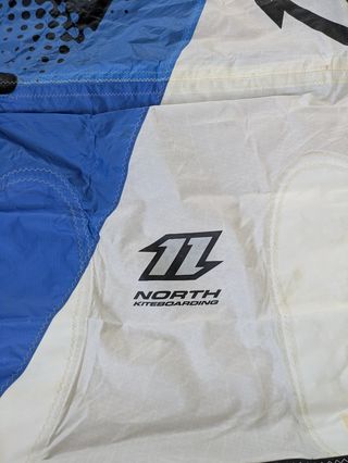 Cometa Kitesurf North Rhino 12m