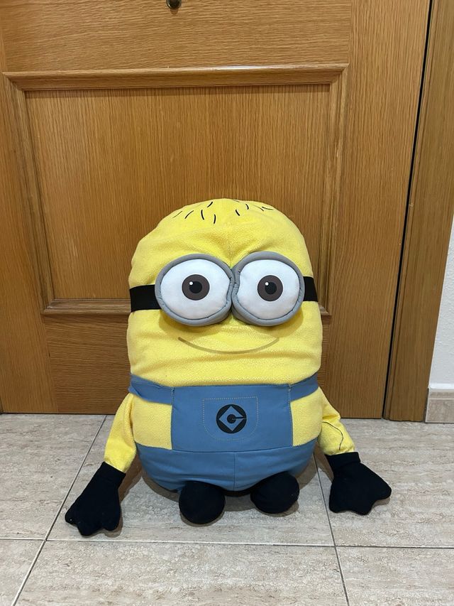 Minion Gigante Peluche. Sobre 48 cm de alto