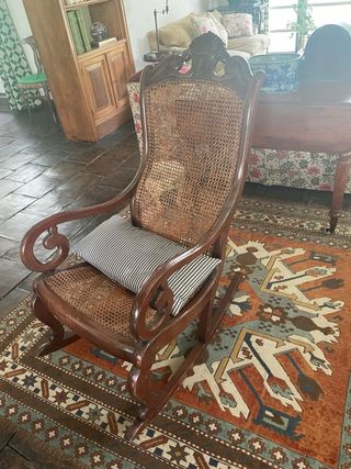 Silla Mecedora Grande Madera y Mimbre
