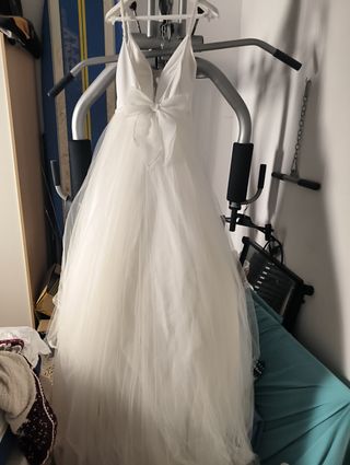 Vestido de Novia Blanco de la marca Luna novias