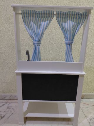 Cocinita de juguete blanca
