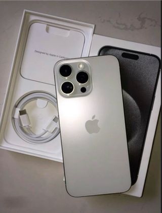 iPhone 15 Pro Titanio Naturale 256Gb