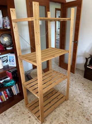 Estantería de madera Ikea