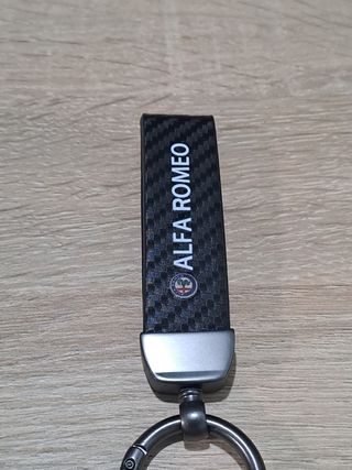 Llavero Alfa Romeo Carbono