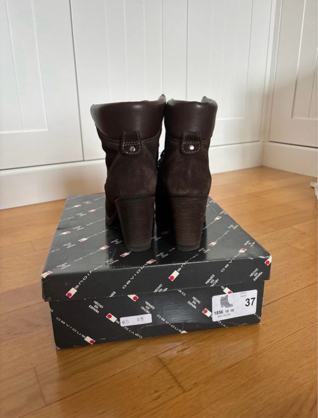Botines Obvious Marrones Cordones Talla 37
