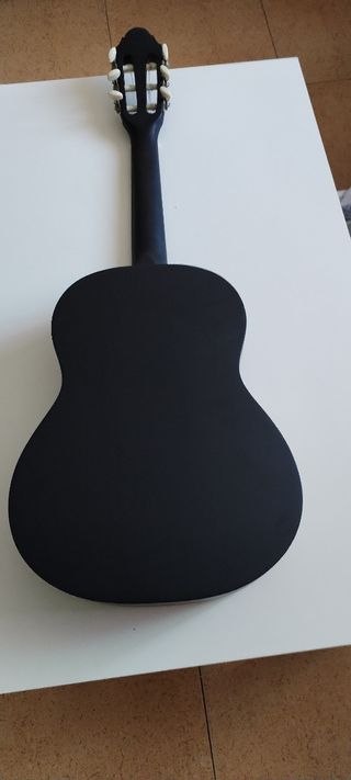 Guitarra española clásica flamenca 

