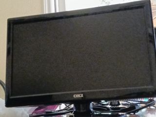 TV Y MANDO OKI 18.5 LCD LC1971-EU V19N-PH