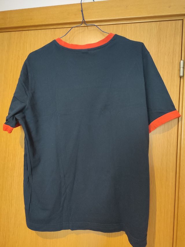 Camiseta Reebok Azul y Roja