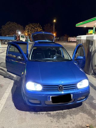 Volkswagen Golf 2001