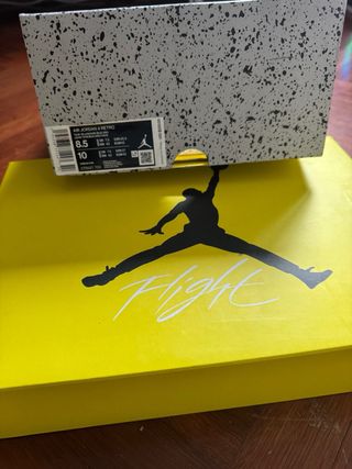 Air Jordan 4 Retro Amarillo 