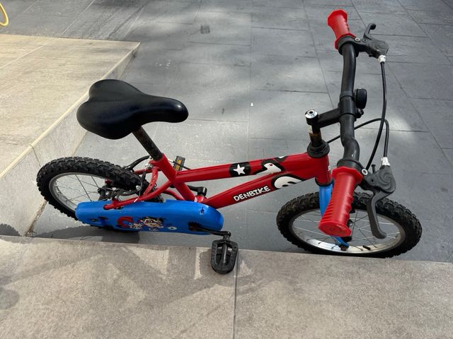 Bicicleta infantil DENBIKE roja y azul