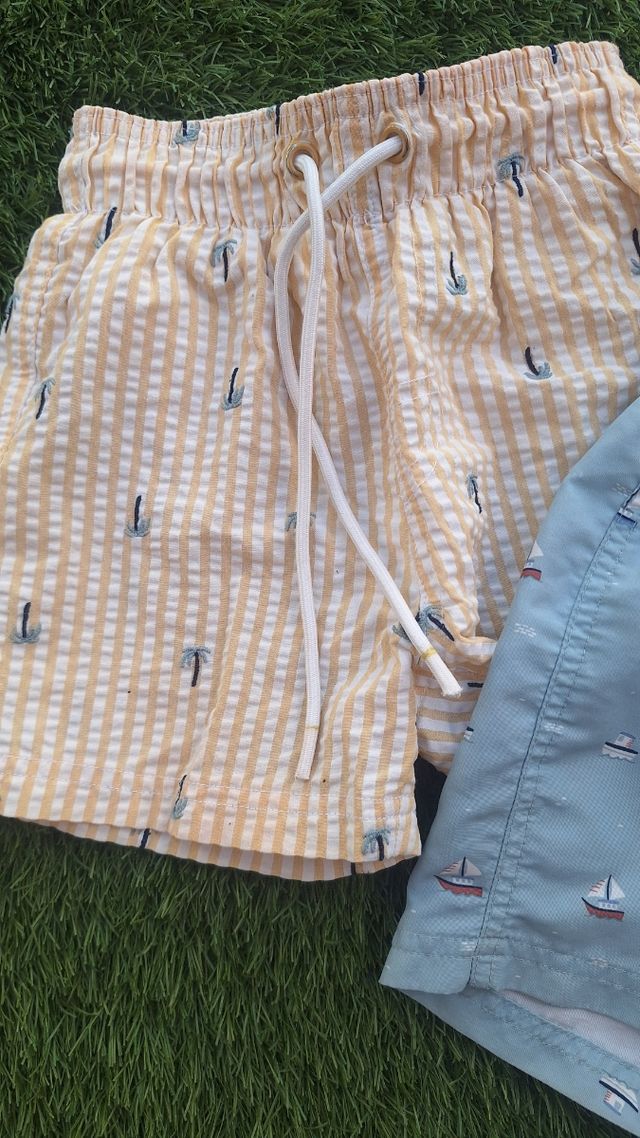 Lote 2 bañadores niño