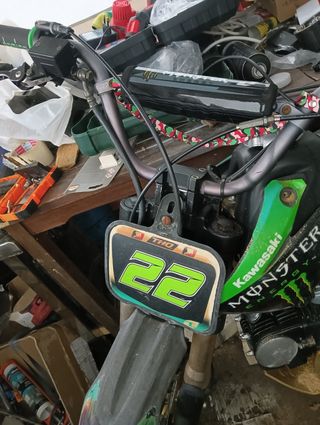 Moto 125cc 4T Buen Estado pequeña