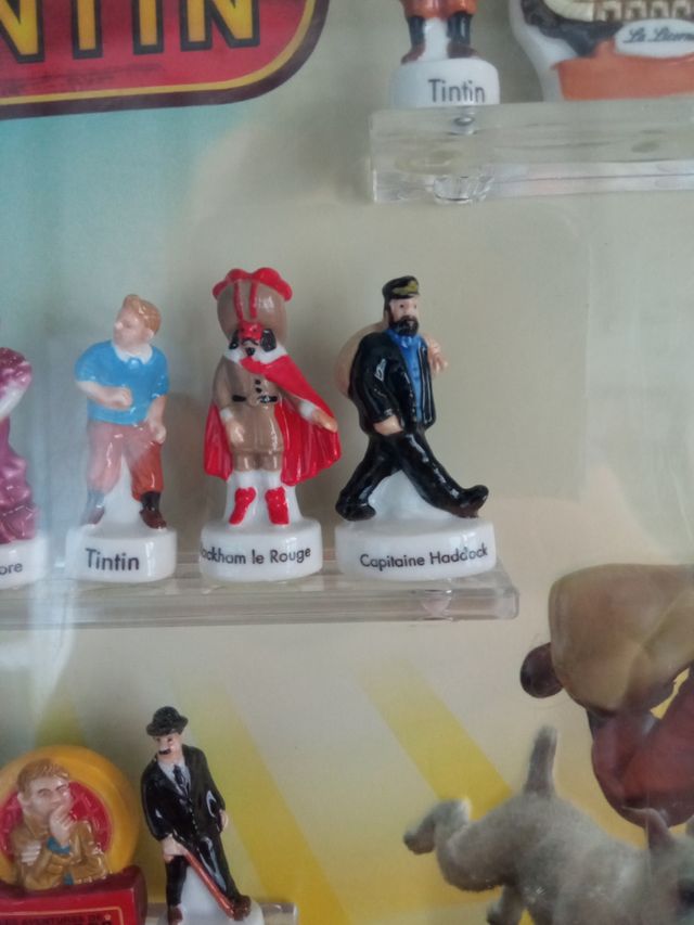 Collezione completa di figure di Tintin