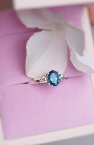 Anillo Plata 950 con Gema Azul