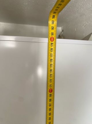 Nevera blanca Valberg  muy bien estado poco uso