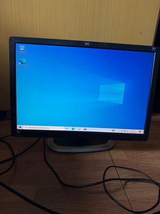 Ordenador sobremesa eMachines Windows 10