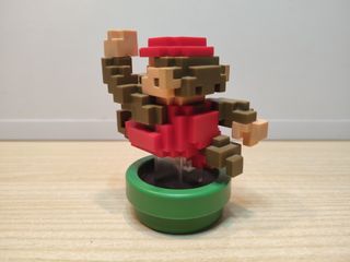 Amiibo Super Mario Bros 30th Pixel clasico