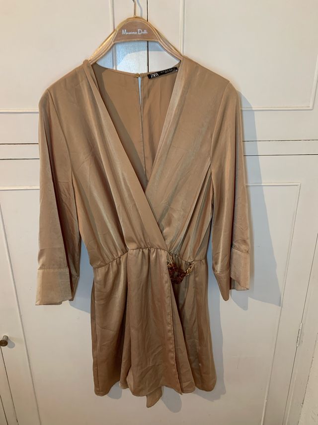 Vestido Zara Dorado
