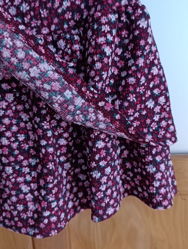 Falda Zara floral talla 11-12 años