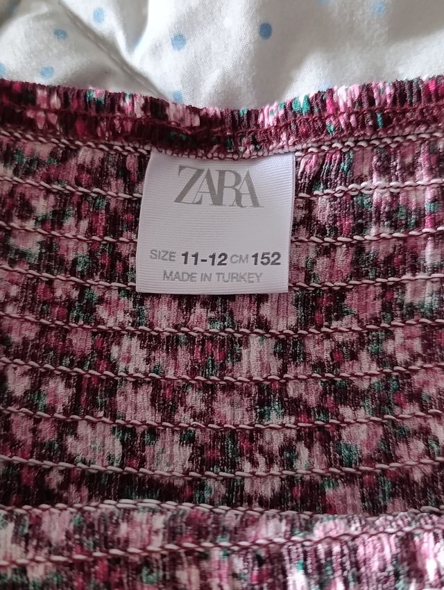 Falda Zara floral talla 11-12 años