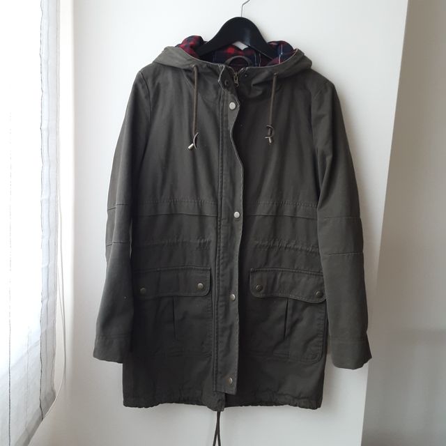 Parka Verde Kaki con Forro a Cuadros