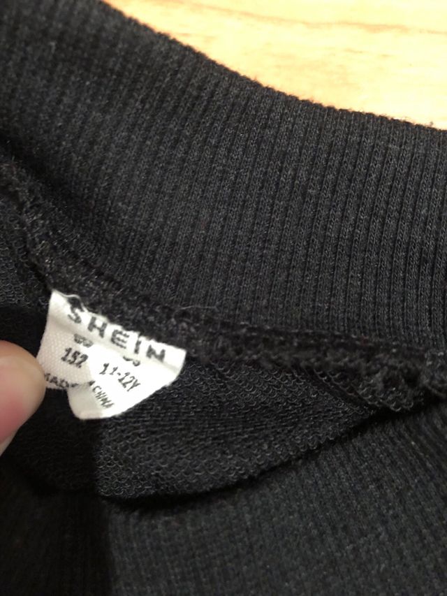 Sudadera niña SHEIN negra