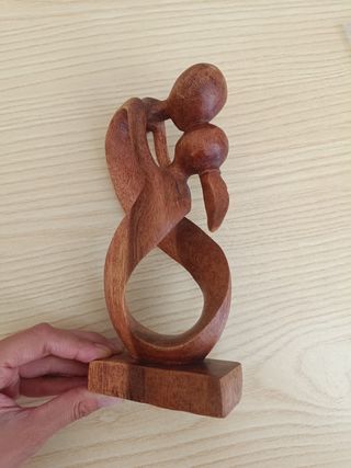 Statuetta in legno