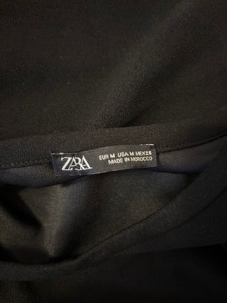Vestido negro Zara manga larga con cinturón