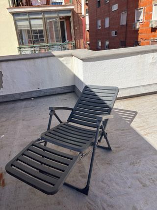 Tumbona reclinable PVC negra