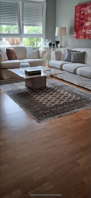 Alfombra Afgana Hecha a Mano con Firma