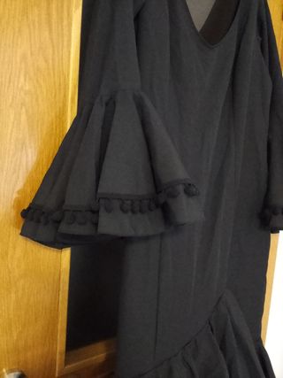 Traje de flamenca negro