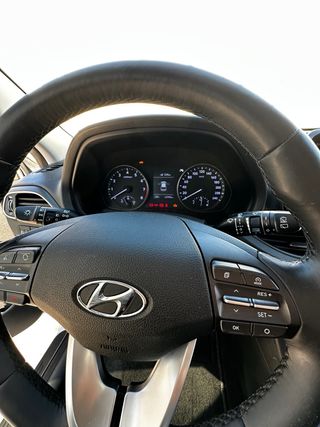 Hyundai i30 140 CV