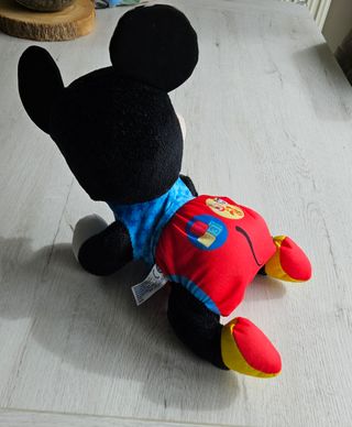 Mickey Gateos Bebé Disney