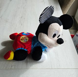 Mickey Gateos Bebé Disney
