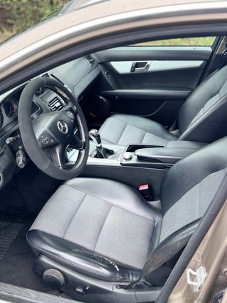 Mercedes-Benz Clase C 2010