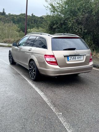 Mercedes-Benz Clase C 2010