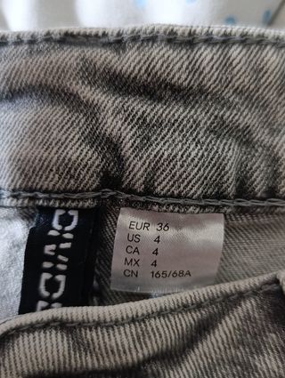 Vaqueros cortos H&M grises Talla S