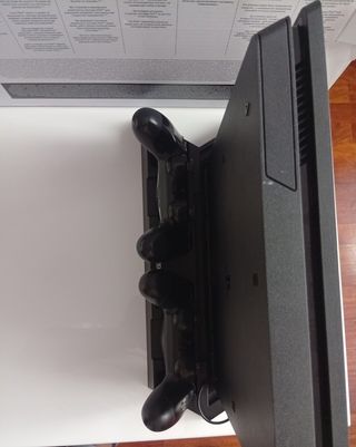 PS4 Slim Negra