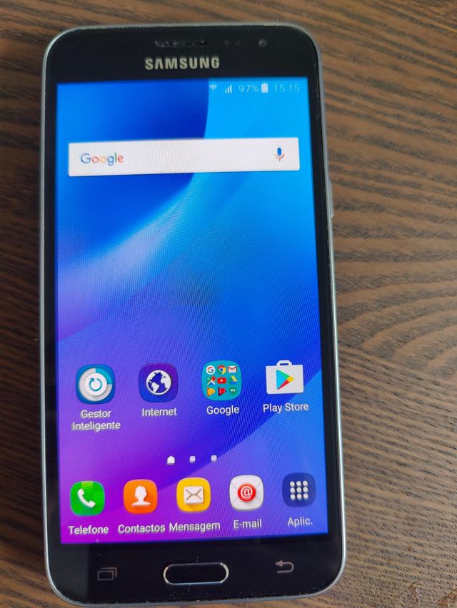 Samsung Galaxy J3 2016 SM-J320FN 8GB