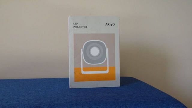 Proiettore LED Akiyo 03