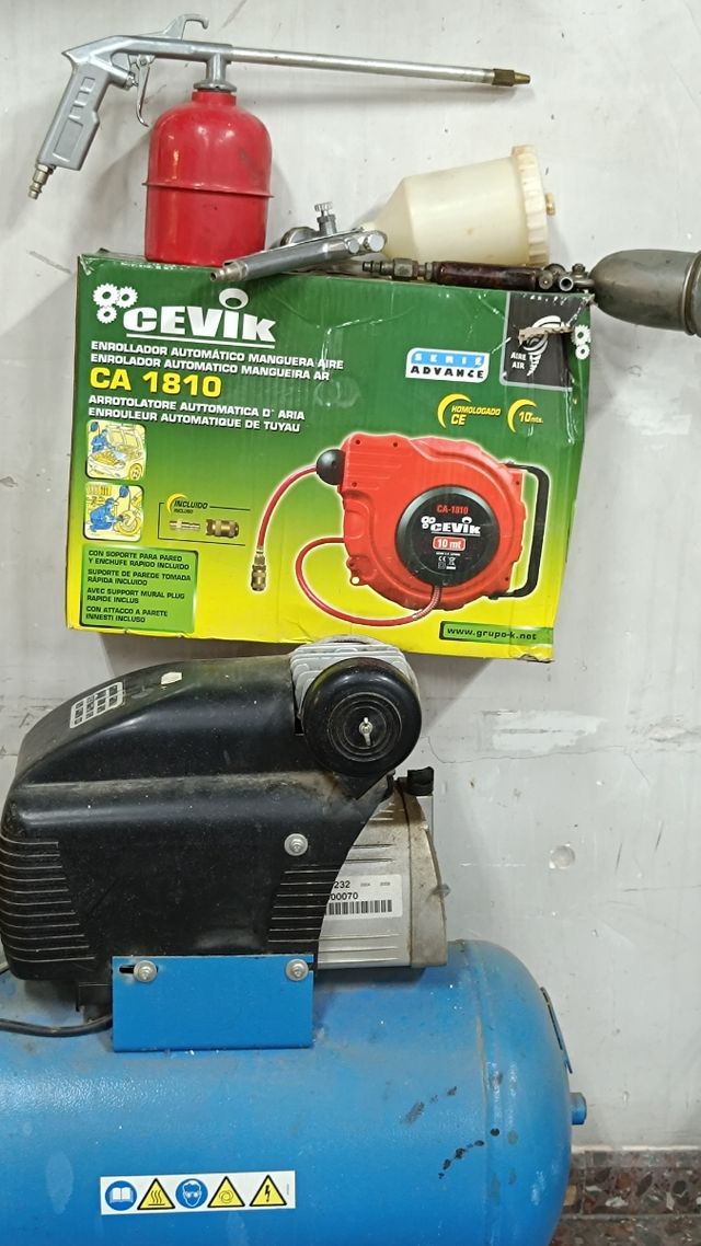 Compresor de aire y accesorios recogedor de mangue